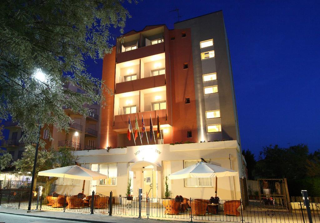 Miramare Inn Hotel Marotta Eksteriør bilde